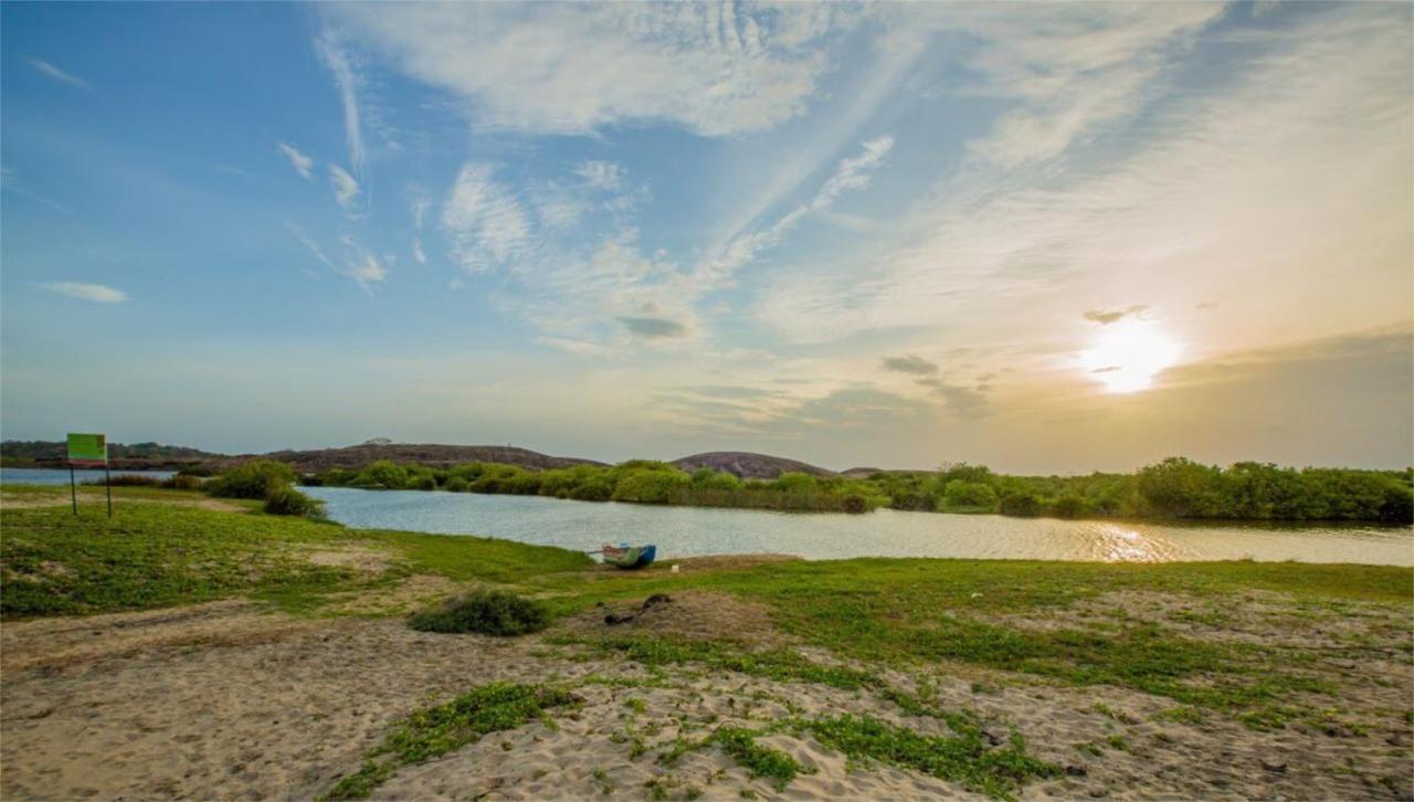 Nikara Nature Resort Arugam Bay Esterno foto